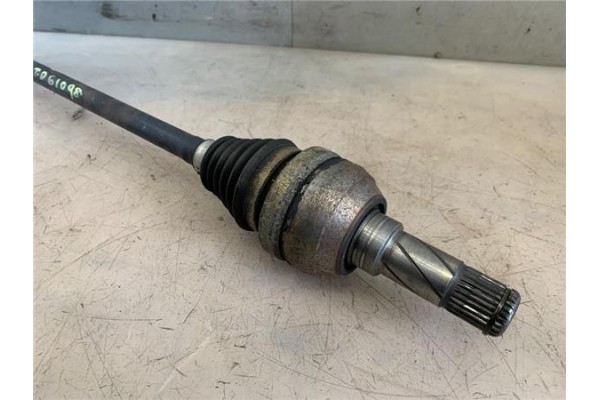 Recambio de palier trasero derecho para volvo xc90 d5 referencia OEM IAM P30651528 T040329 