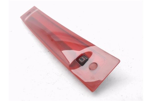 Recambio de luz central de freno para volvo xc90 d5 referencia OEM IAM 9483947  