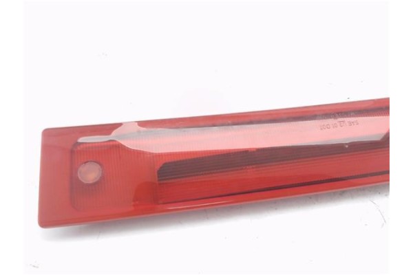 Recambio de luz central de freno para volvo xc90 d5 referencia OEM IAM 9483947  