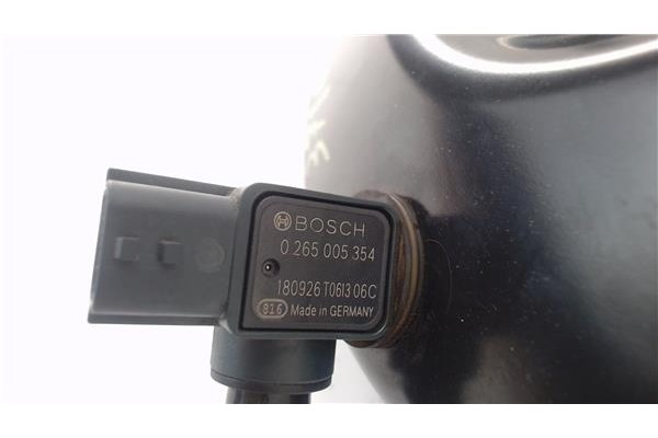 Recambio de servofreno para dacia sandero stepway 2017-2020 1.0 sce stepway 75 (b8jc, b8jd) referencia OEM IAM 472103298R  