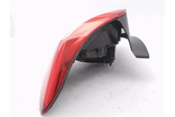 Recambio de piloto trasero derecho para dacia sandero ii 1.2 ambiance referencia OEM IAM 265506669R  