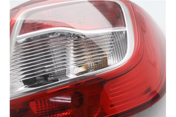 Recambio de piloto trasero derecho para dacia sandero ii 1.2 ambiance referencia OEM IAM 265506669R  