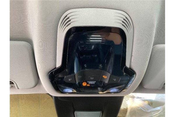 Recambio de luz delantero central techo para alfa romeo giulia (952) 2.2 super referencia OEM IAM 1561305430 Recambio de luz delantero central techo para alfa romeo giulia (952) 2.2 super referencia OEM IAM 1561305430