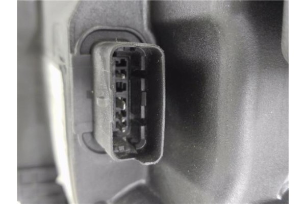Recambio de faro delantero dcho para renault modus i 1.5 dci (fp0d, jp0d) referencia OEM IAM 8200301831  