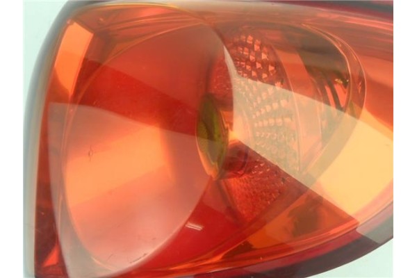 Recambio de piloto trasero derecho para seat altea (5p1) 1.9 tdi referencia OEM IAM 5P0945096J  