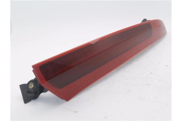 Recambio de piloto superior trasero derecho para volvo xc90 d5 referencia OEM IAM 30678221  