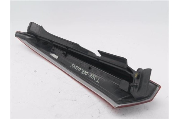 Recambio de piloto superior trasero derecho para volvo xc90 d5 referencia OEM IAM 30678221  