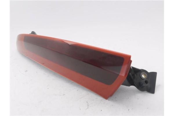 Recambio de piloto superior trasero izquierdo para volvo xc90 d5 referencia OEM IAM 30678220  