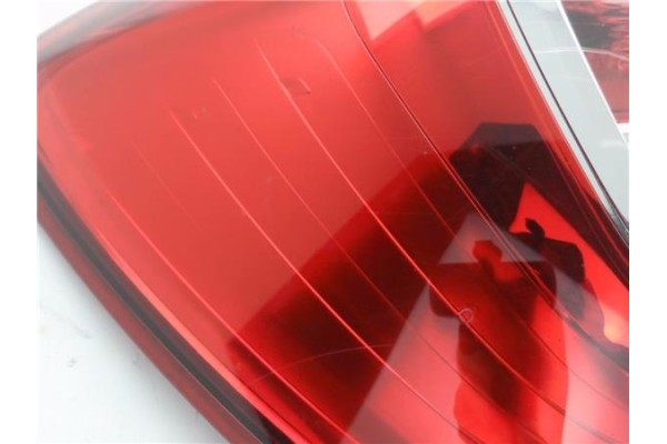 Recambio de piloto trasero izquierdo para dacia sandero ii 1.2 ambiance referencia OEM IAM 265554085R  