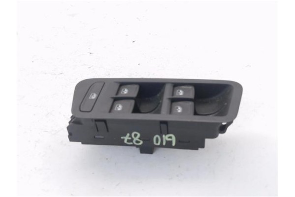 Recambio de mando elevalunas delantero izquierdo para volkswagen golf vii berlina (bq1/be2) 1.6 sport referencia OEM IAM 5G09598