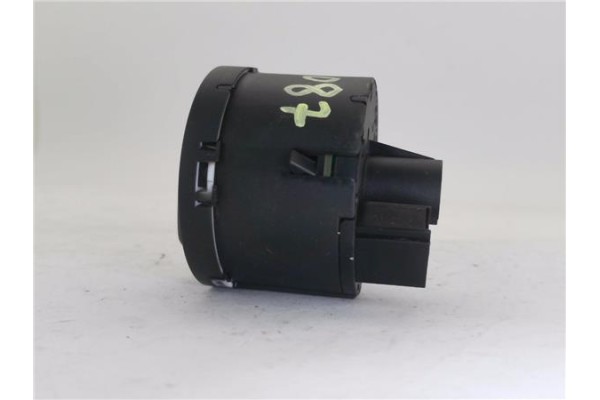 Recambio de mando de luces para volkswagen golf vii berlina (bq1/be2) 1.6 sport referencia OEM IAM 5G0941431AP  