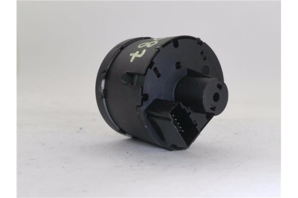 Recambio de mando de luces para volkswagen golf vii berlina (bq1/be2) 1.6 sport referencia OEM IAM 5G0941431AP  