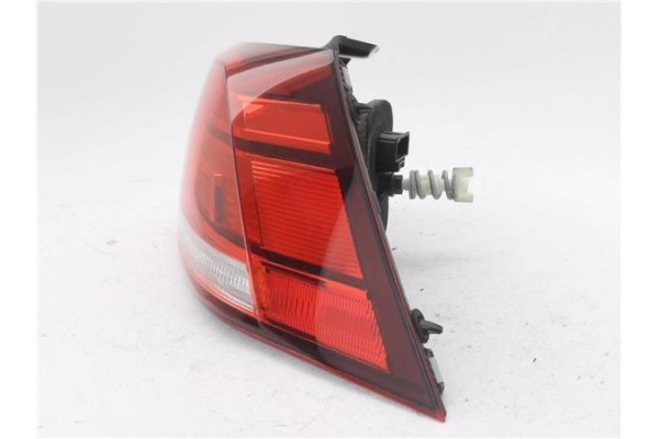 Recambio de piloto trasero derecho para volkswagen golf vii berlina (bq1/be2) 1.6 sport referencia OEM IAM 5G0945312B  