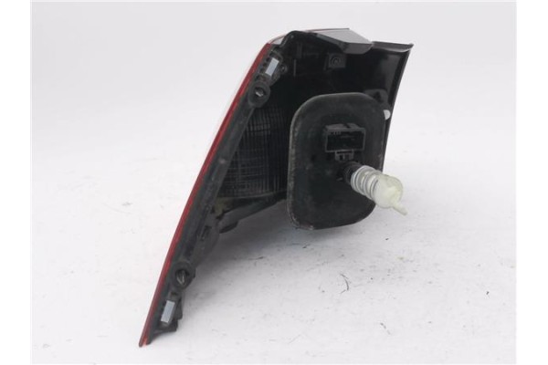 Recambio de piloto trasero derecho para volkswagen golf vii berlina (bq1/be2) 1.6 sport referencia OEM IAM 5G0945312B  