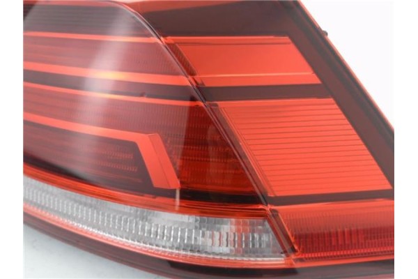 Recambio de piloto trasero derecho para volkswagen golf vii berlina (bq1/be2) 1.6 sport referencia OEM IAM 5G0945312B  