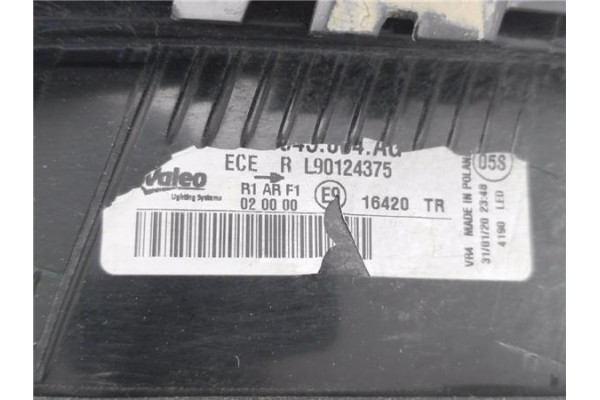 Recambio de piloto porton trasero derecho para volkswagen golf vii berlina (bq1/be2) 1.6 sport referencia OEM IAM 5G0945310C  