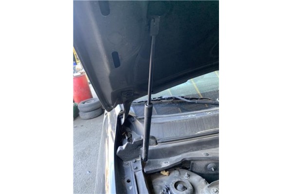 Recambio de amortiguador capo para opel antara 2.2 selective referencia OEM IAM 96661404 95917197 