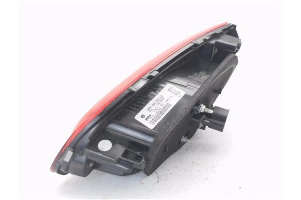 Recambio de piloto porton trasero izquierdo para volkswagen golf vii berlina (bq1/be2) 1.6 sport referencia OEM IAM 5G0945093AG 