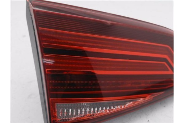 Recambio de piloto porton trasero izquierdo para volkswagen golf vii berlina (bq1/be2) 1.6 sport referencia OEM IAM 5G0945093AG 