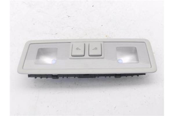 Recambio de luz trasero central techo para volkswagen golf vii berlina (bq1/be2) 1.6 sport referencia OEM IAM 5G0947291J  