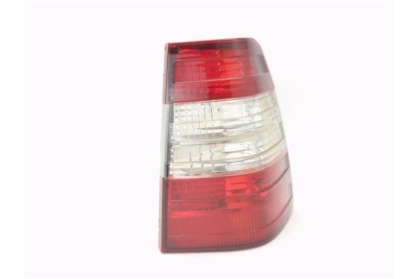 Recambio de piloto trasero derecho para mercedes-benz clase e ranchera familiar (s124) e 300 t turbo-d (124.193) referencia OEM 