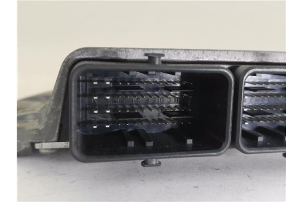 Recambio de centralita para dacia sandero ii 1.2 ambiance referencia OEM IAM 237102071R V29034179A 