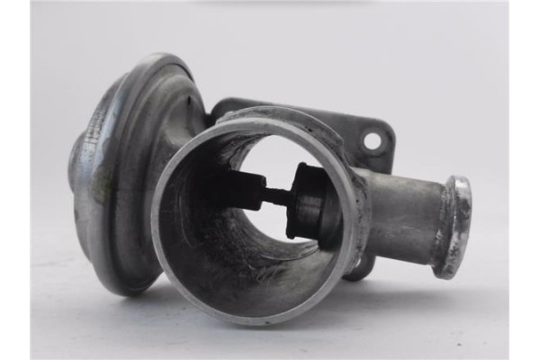 Recambio de egr para land rover freelander (ln) 2.0 hse familiar referencia OEM IAM 2826400  