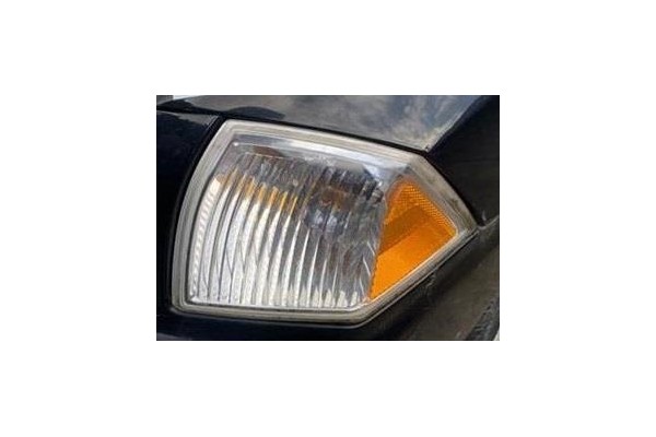 Recambio de intermitente delantero izquierdo para jeep compass (mk) 2.0 sport referencia OEM IAM 68000683AB  