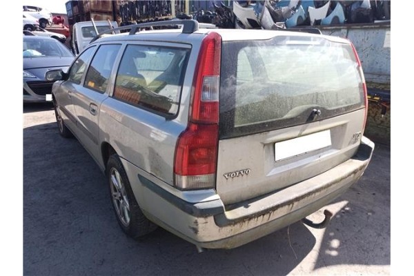 volvo v70 familiar del año 2003