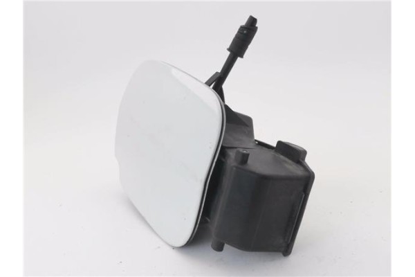 Recambio de tapa exterior combustible para renault clio iii 1.5 dci (c/br1g) referencia OEM IAM 8200383466 8200290092 