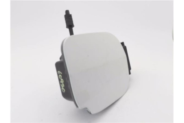 Recambio de tapa exterior combustible para renault clio iii 1.5 dci (c/br1g) referencia OEM IAM 8200383466 8200290092 