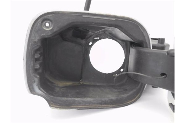 Recambio de tapa exterior combustible para renault clio iii 1.5 dci (c/br1g) referencia OEM IAM 8200383466 8200290092 
