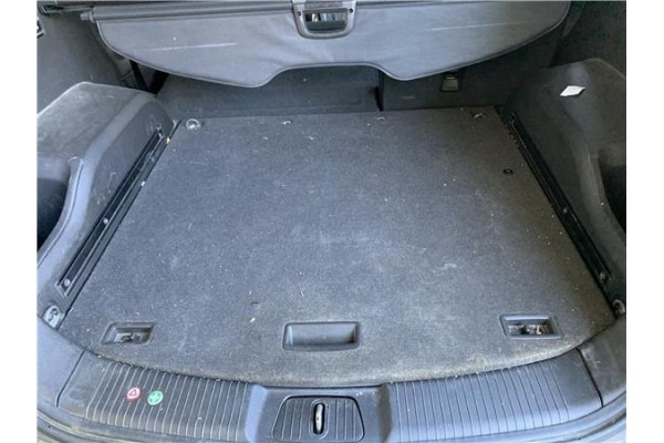 Recambio de guarnecido piso maletero para opel antara 2.2 selective referencia OEM IAM 20820340  