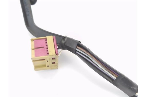 Recambio de retrovisor electrico izquierdo para volkswagen polo iv (9n1) 1.4 tdi referencia OEM IAM 6Q0857933 E1010695 