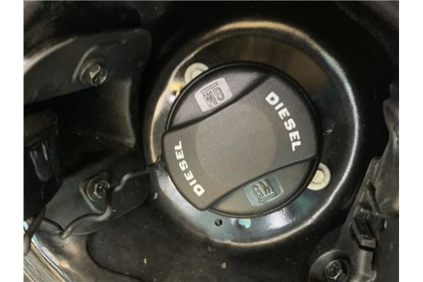 Recambio de tapon combustible para opel antara 2.2 selective referencia OEM IAM 96873568  