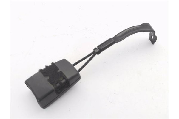 Recambio de anclaje cinturon delantero derecho para volkswagen golf v (1k1) 1.9 tdi referencia OEM IAM 1J3858472FCN 1K3857756D 