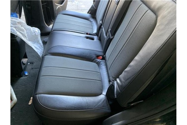 Recambio de asientos traseros para opel antara 2.2 selective referencia OEM IAM 96831382 95464383 