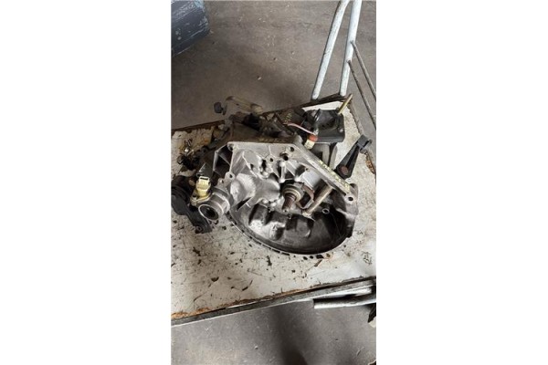 Recambio de caja cambios manual para citroen saxo 1.6 vts 16v referencia OEM IAM 20CD22  