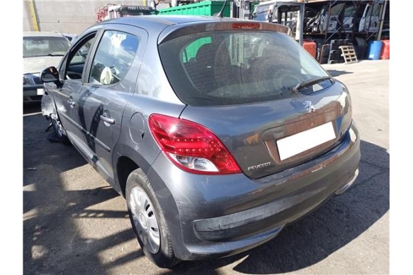 peugeot 207 del año 2010