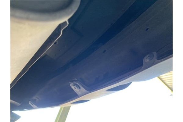 Recambio de refuerzo paragolpes trasero para opel antara 2.2 selective referencia OEM IAM 20968510  