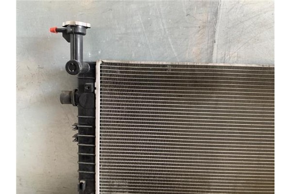 Recambio de radiador para hyundai tucson (jm) 2.0 referencia OEM IAM 253102E101  