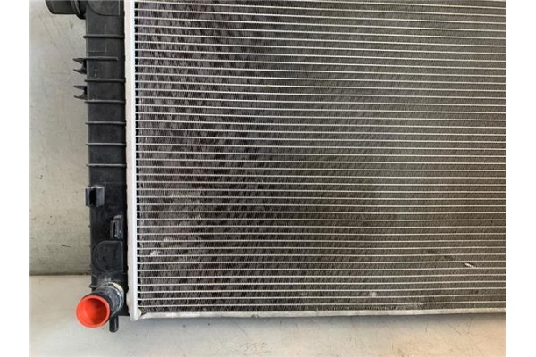 Recambio de radiador para hyundai tucson (jm) 2.0 referencia OEM IAM 253102E101  
