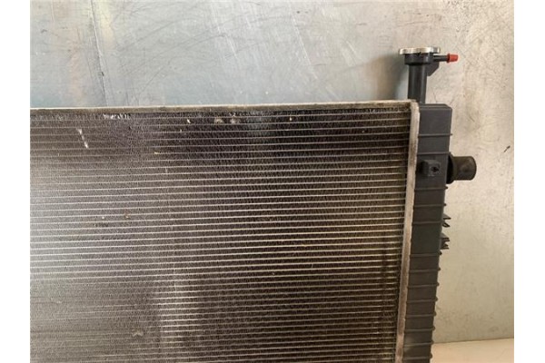 Recambio de radiador para hyundai tucson (jm) 2.0 referencia OEM IAM 253102E101  