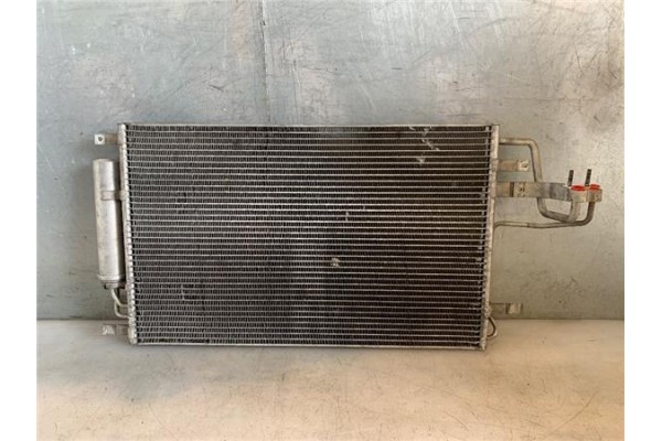 Recambio de radiador aire acondicionado para hyundai tucson (jm) 2.0 referencia OEM IAM 976062E000  