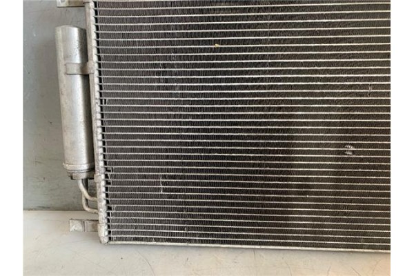 Recambio de radiador aire acondicionado para hyundai tucson (jm) 2.0 referencia OEM IAM 976062E000  
