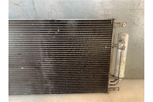 Recambio de radiador aire acondicionado para hyundai tucson (jm) 2.0 referencia OEM IAM 976062E000  