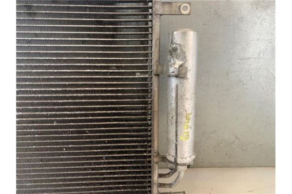 Recambio de radiador aire acondicionado para hyundai tucson (jm) 2.0 referencia OEM IAM 976062E000  