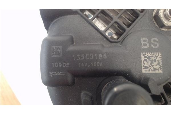 Recambio de alternador para opel astra j 1.7 cdti referencia OEM IAM 13500186  
