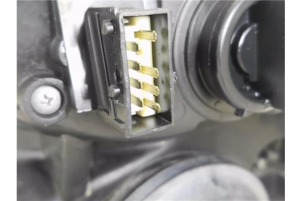 Recambio de faro delantero dcho para citroen c2 1.1 referencia OEM IAM 20A413R  