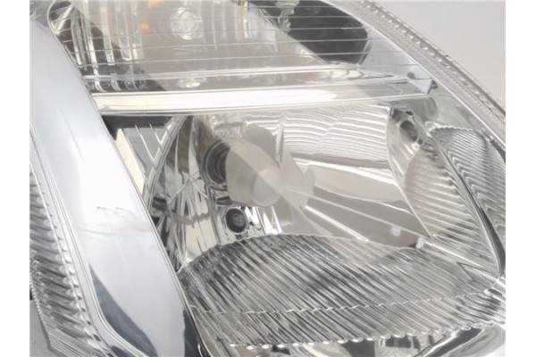 Recambio de faro delantero dcho para citroen c2 1.1 referencia OEM IAM 20A413R  